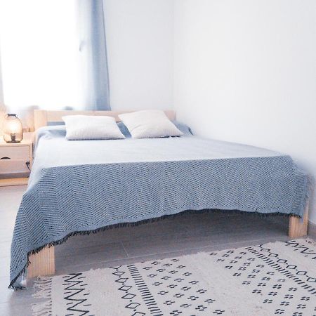 Apartamento a 1 minuto de la playa Torredembarra Exterior foto