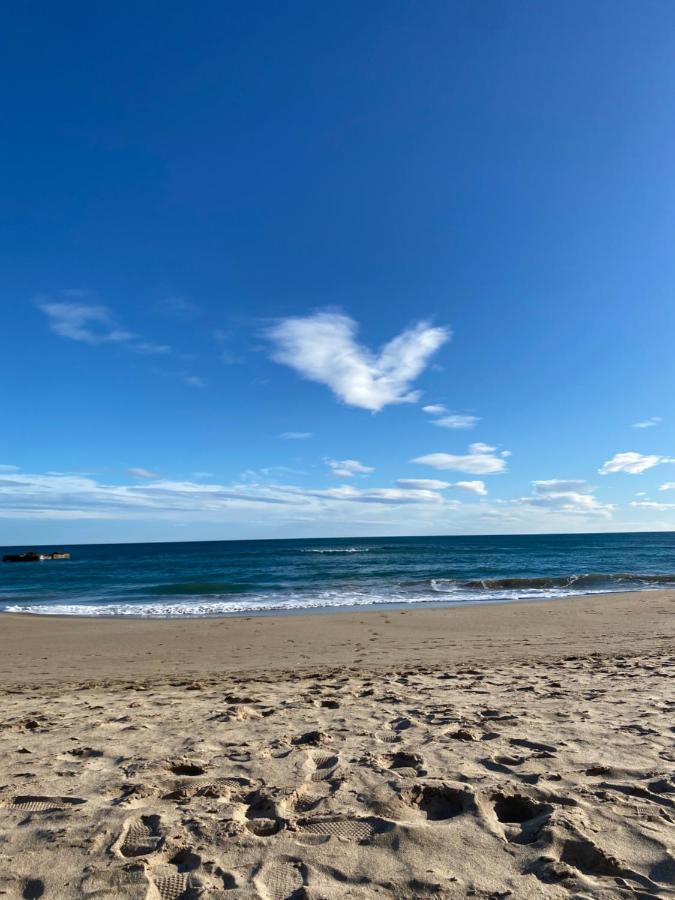 Apartamento a 1 minuto de la playa Torredembarra Exterior foto
